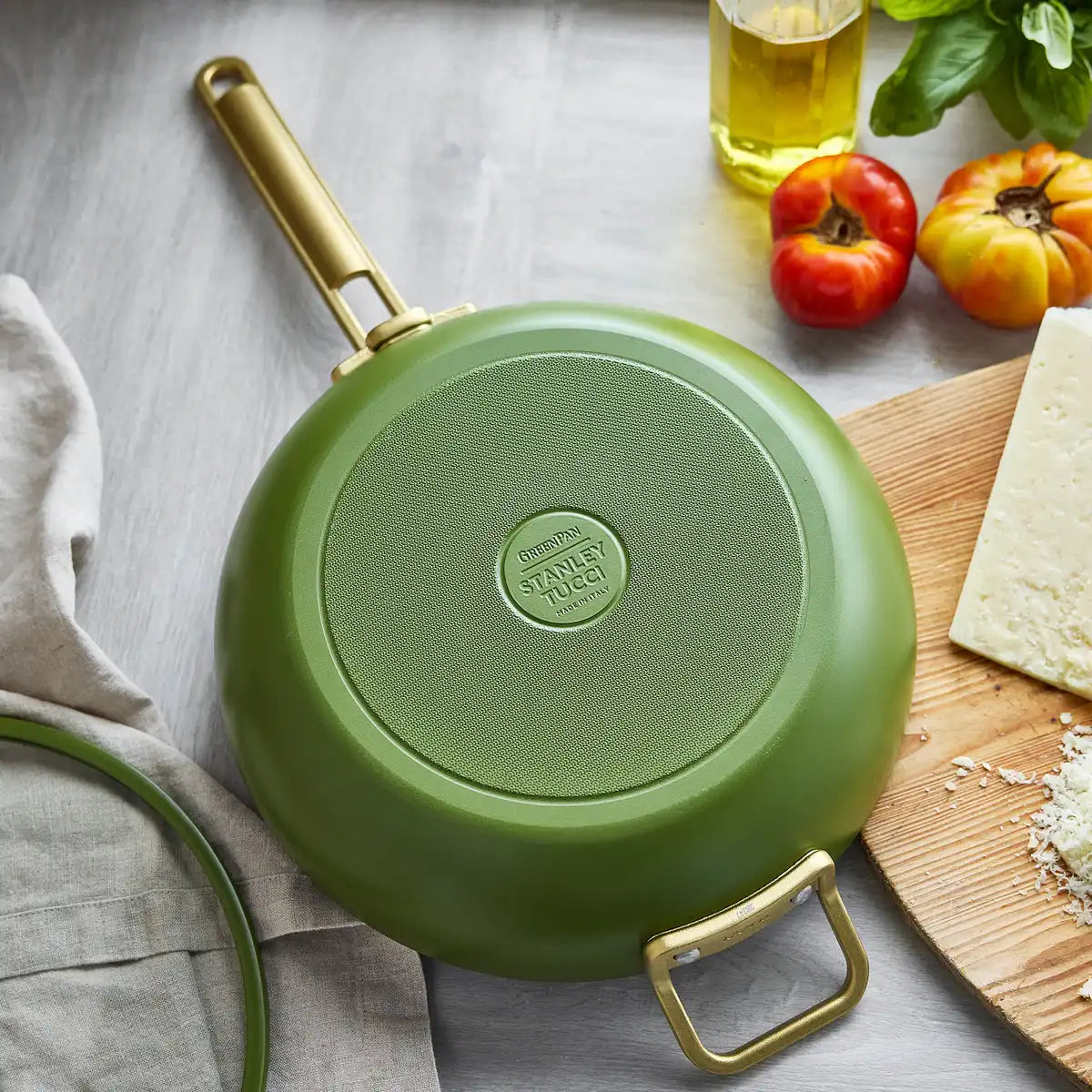 Stanley Tucci™ Ceramic Nonstick 4.5-Quart Stanley Pan Jr. | Tuscan Olive