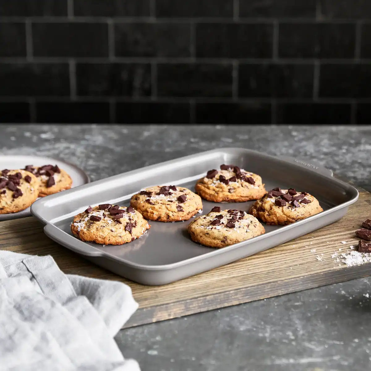 Premiere Ovenware Ceramic Nonstick 13" x 9" Quarter Sheet Pan | Gray