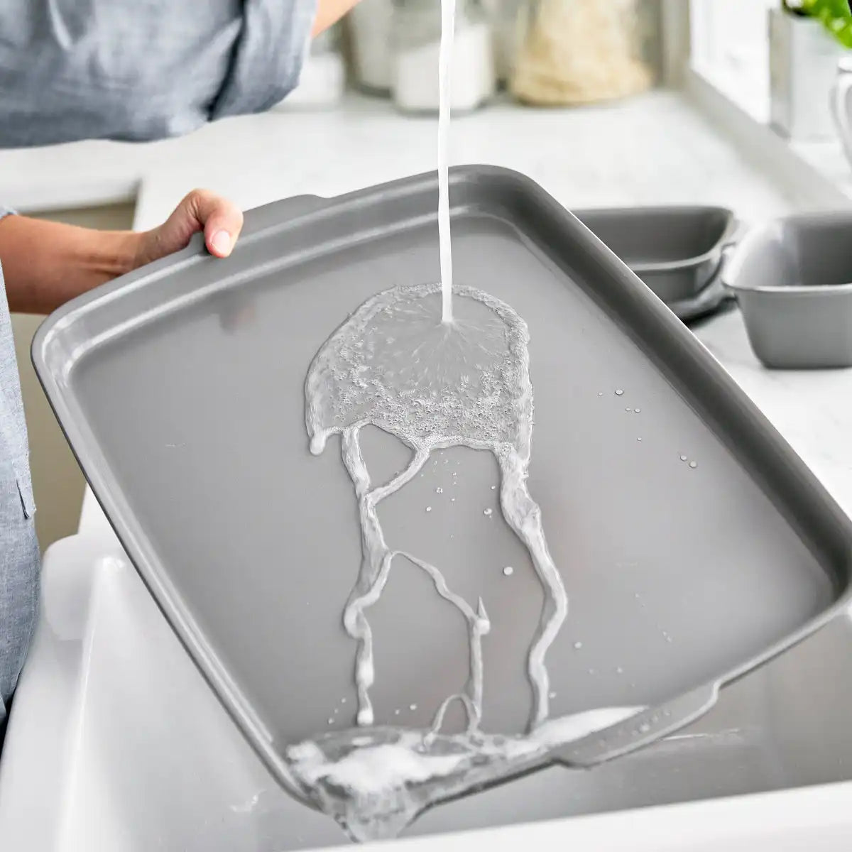 Premiere Ovenware Ceramic Nonstick 18" x 13" Half Sheet Pan Set | Gray