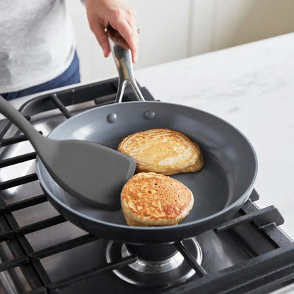 Platinum Silicone Solid Turner | Gray