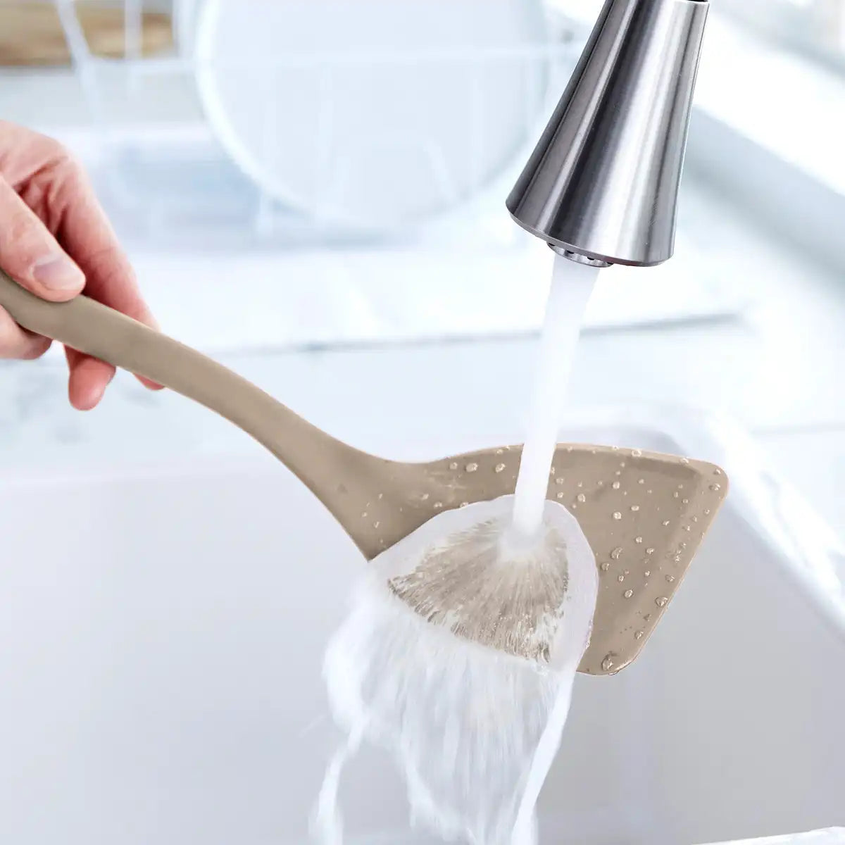 Platinum Silicone Solid Turner | Taupe