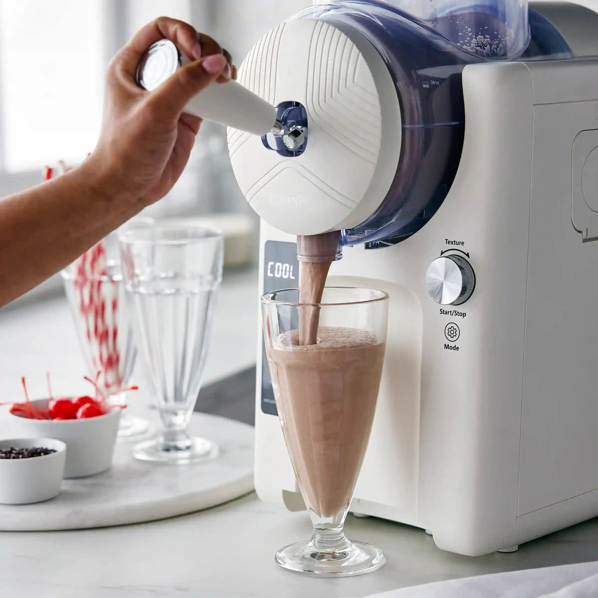 Frost Classic 15-in-1 Ice Cream & Frozen Drink Maker | Cream