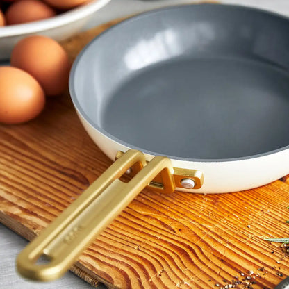 Stanley Tucci™ Ceramic Nonstick 4-Piece Chef Set | Carrara White
