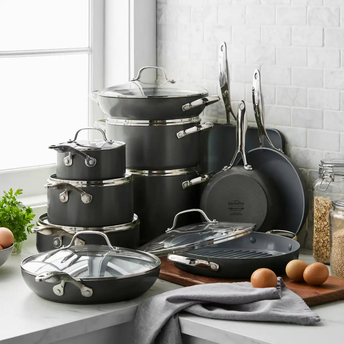 Valencia Pro and Premiere Ovenware 24-Piece Set | Gray