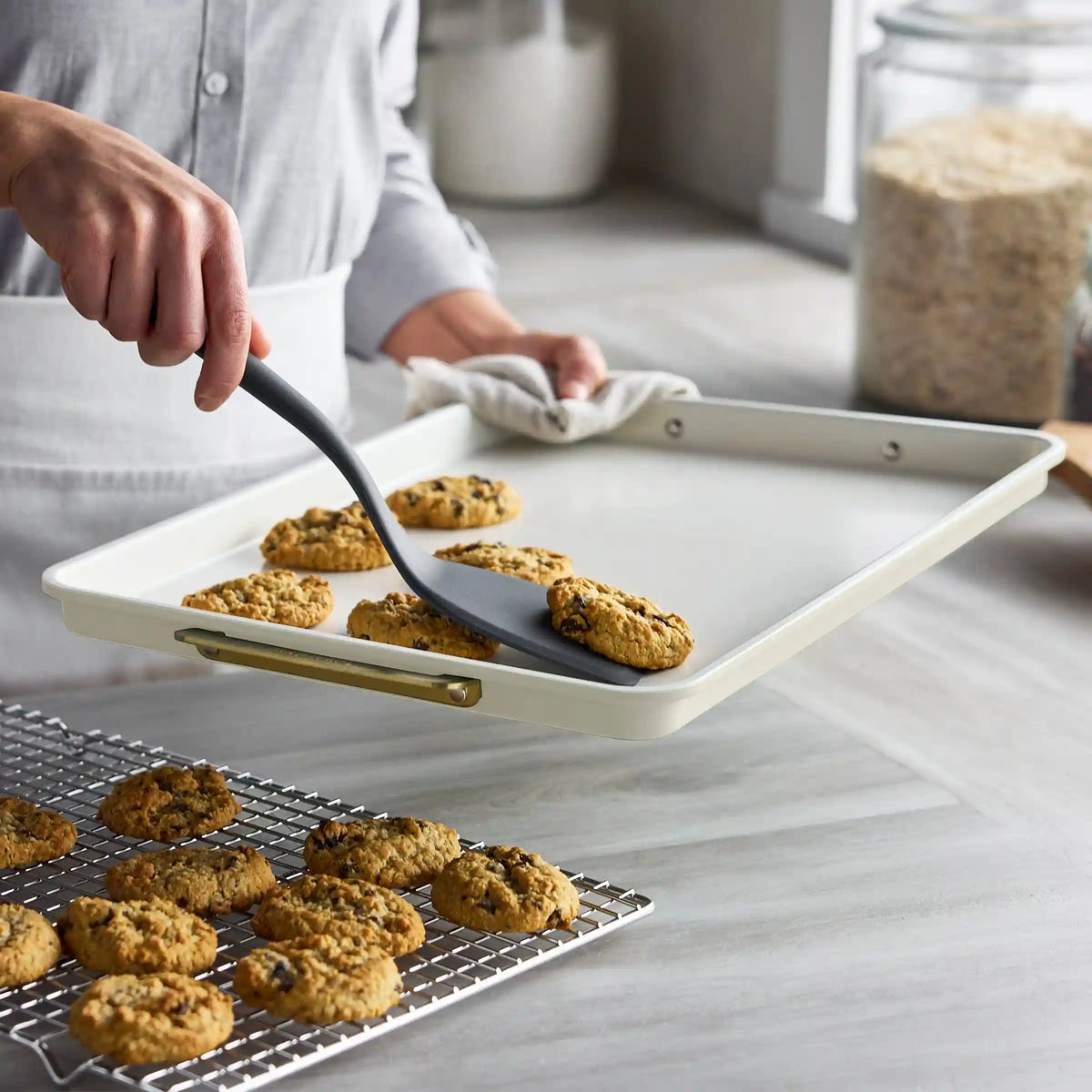 Reserve Bakeware 2-Piece 13" x 18" Half Sheet Pan Set | Cream