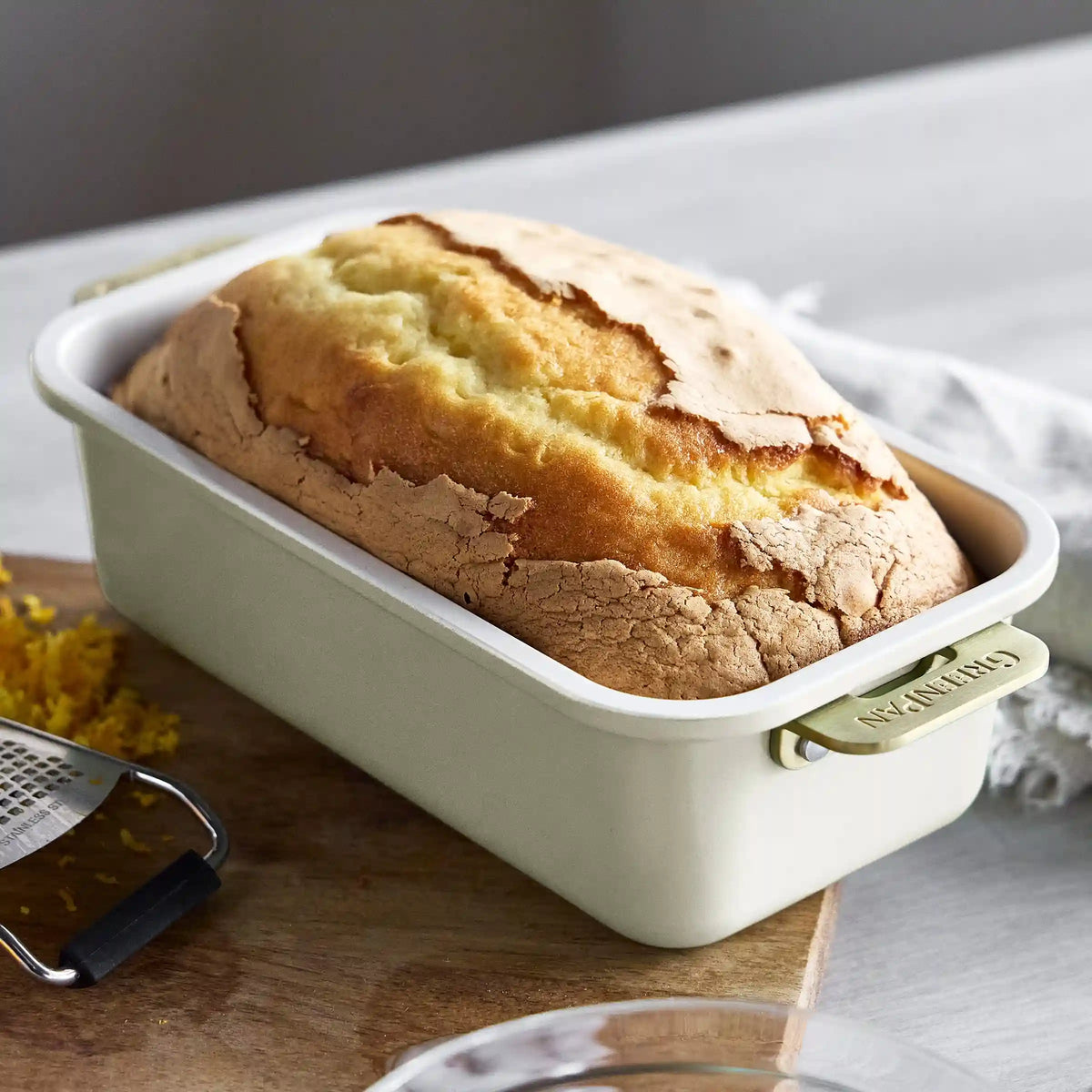 Reserve Bakeware 7-Piece Set | Cream