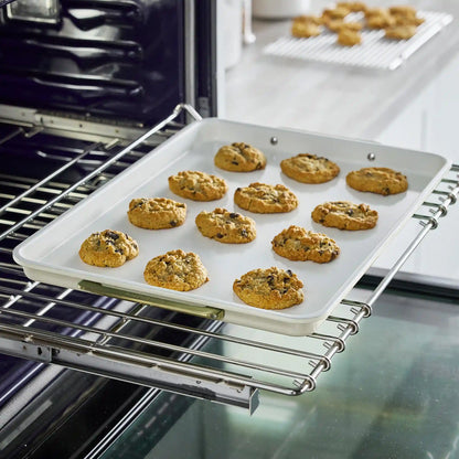 Reserve Bakeware 8-Piece Set | Cream
