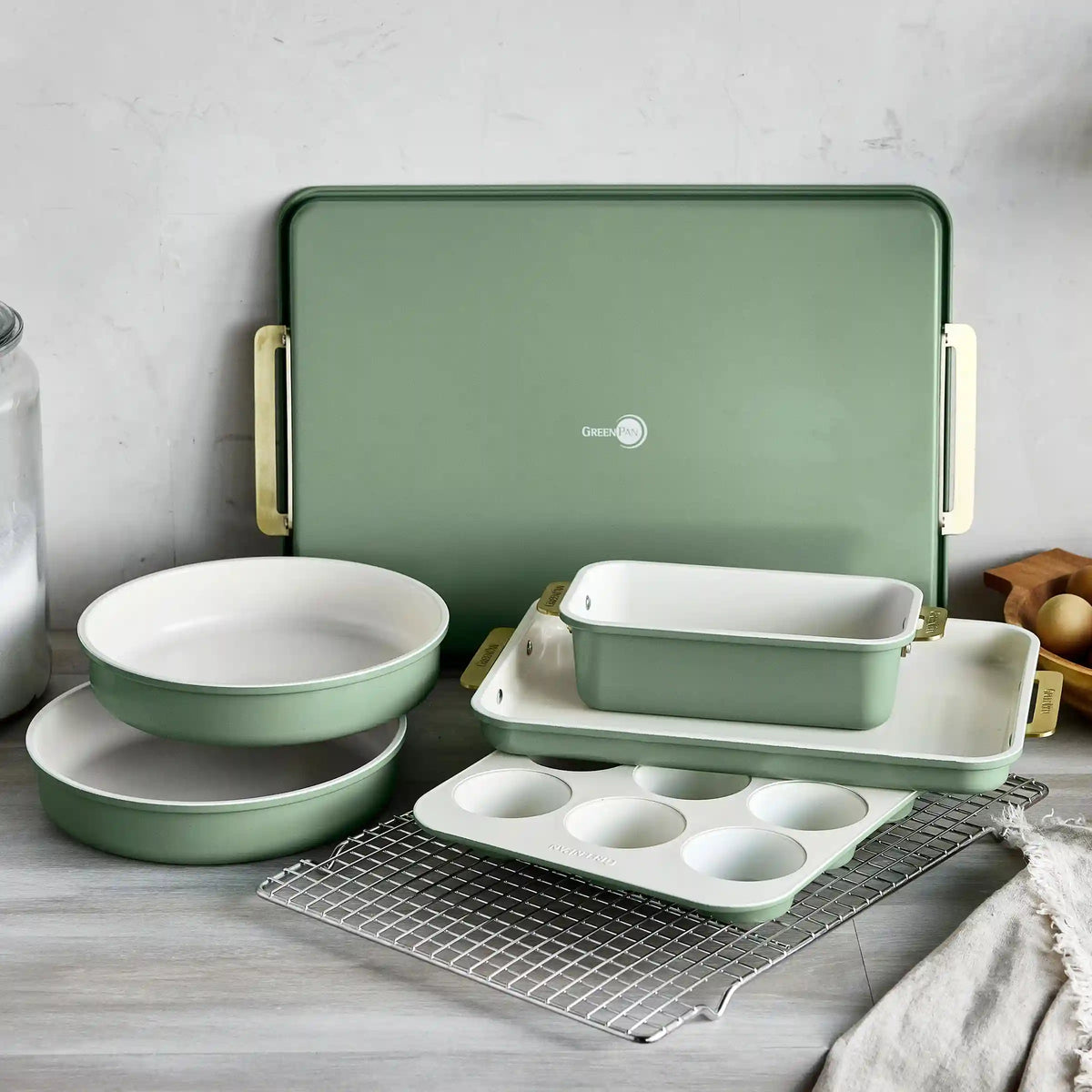Reserve Bakeware 7-Piece Set | Sage