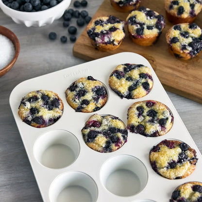Reserve Bakeware 7-Piece Set | Sage