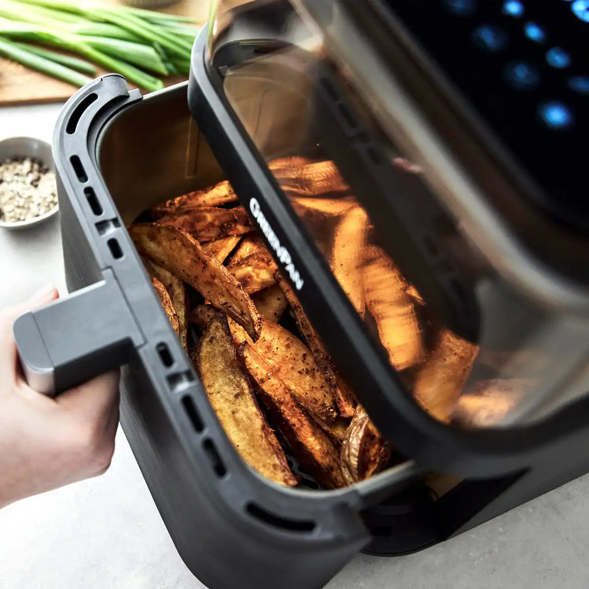 Bistro 7-Quart 360° Clear View Air Fryer