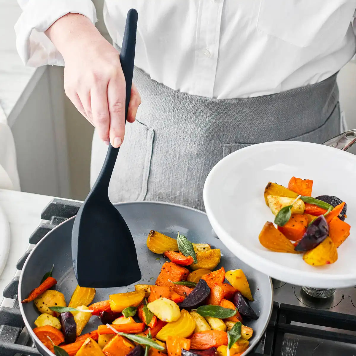 Premiere Silicone Roasting Scoop | Oxford Blue