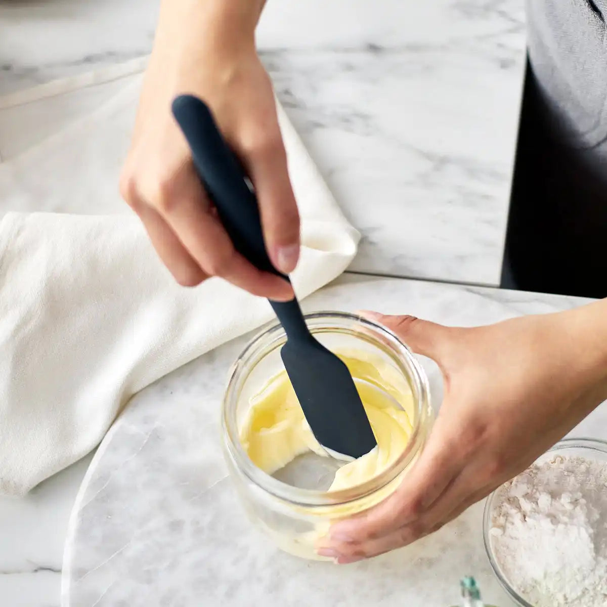 Premiere Silicone Small Jar Scraper | Oxford Blue