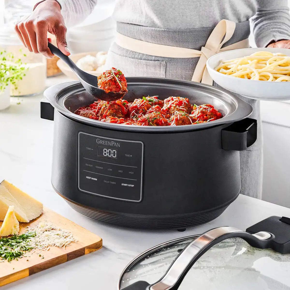 8-Quart Locking Lid Slow Cooker | Graphite