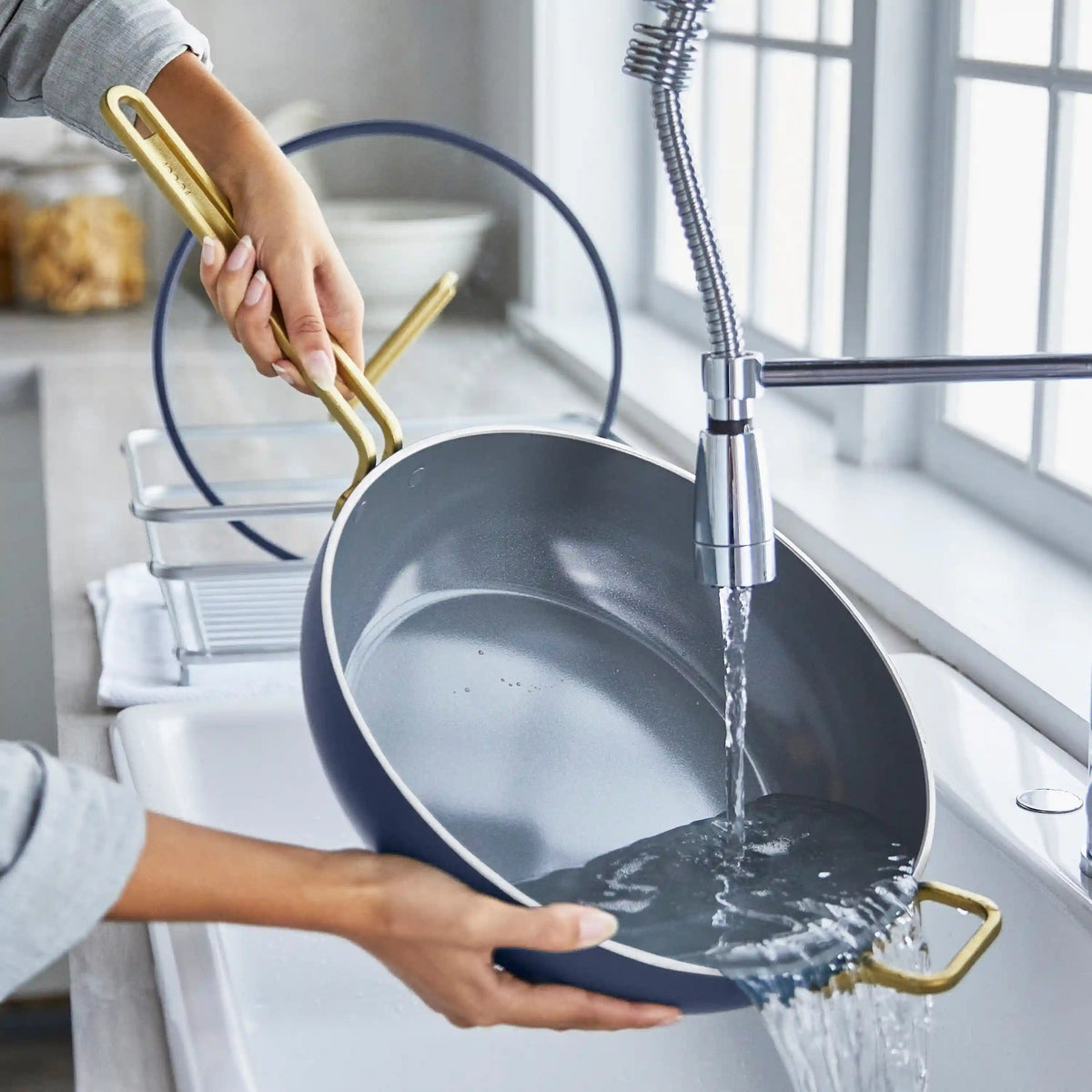 Stanley Tucci™ Ceramic Nonstick 6.5-Quart Essential Stanley Pan | Marino Blue