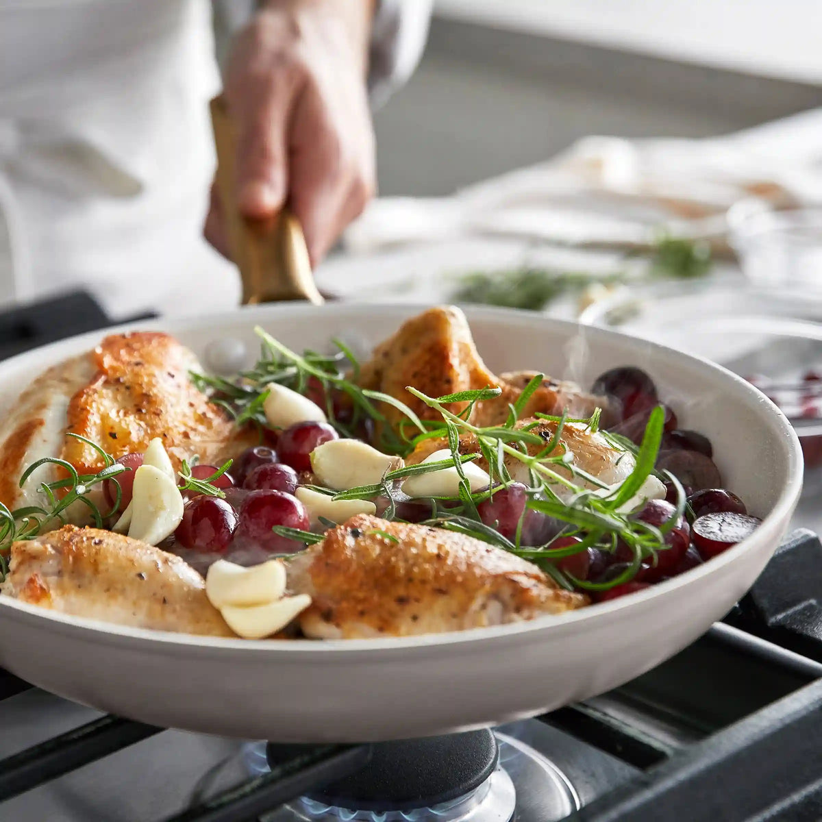 Reserve Pro Ceramic Nonstick 10" and 12" Frypan Set | Oyster