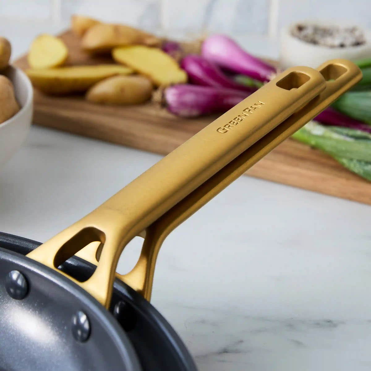 Reserve Pro Ceramic Nonstick 10-Piece Cookware Set | Black