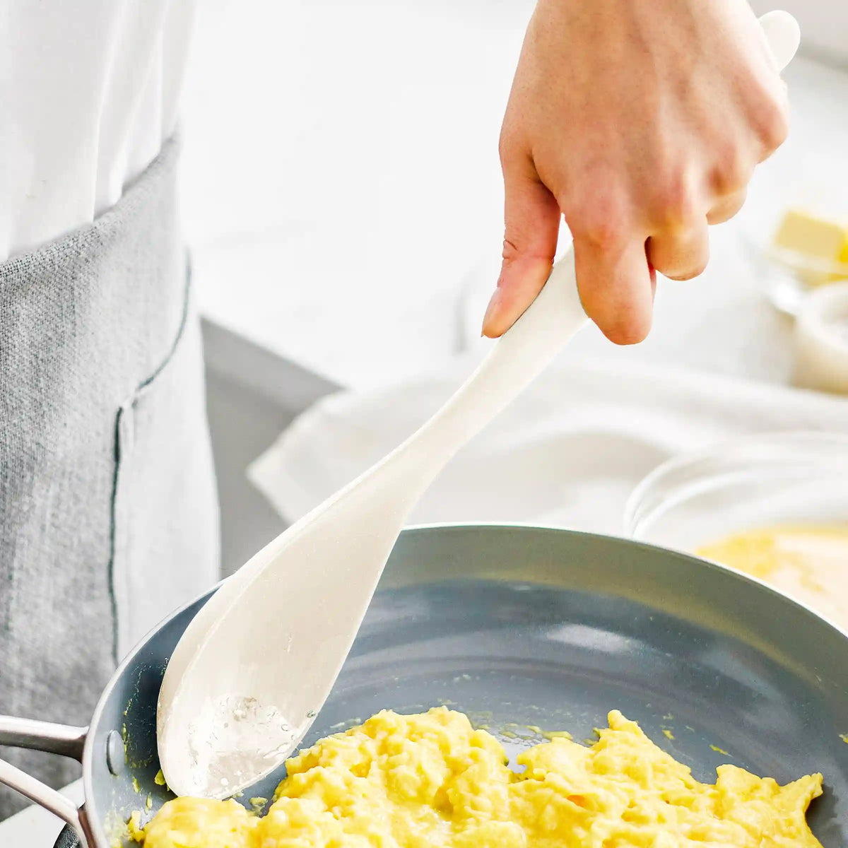 Premiere Silicone 8-Piece Utensil and Crock Set | Bisque