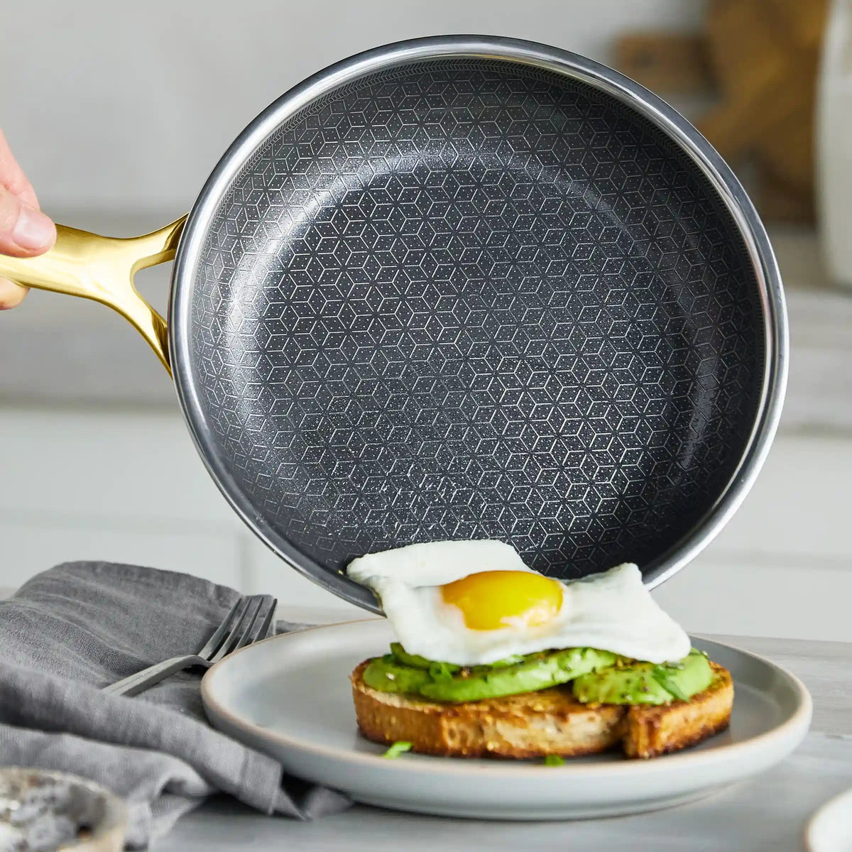 Spectra Gold Thermobond Hybrid Ceramic Nonstick 8" Frypan