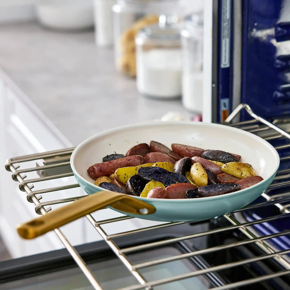 Reserve Pro Ceramic Nonstick 11-Piece Cookware Set | Seaside