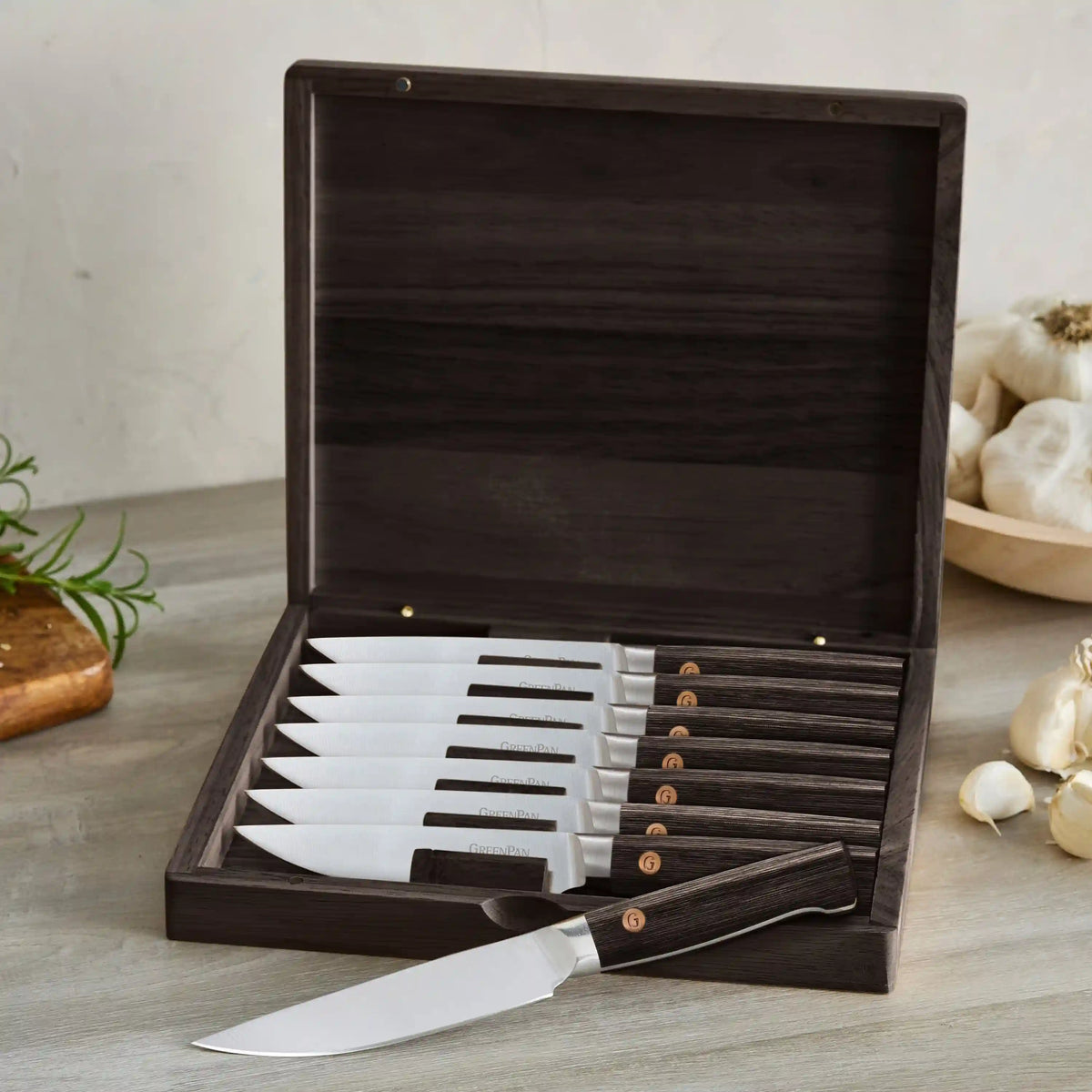 Elite Cutlery 8-Piece Steak Knife Set with Dark-Wood Handles
