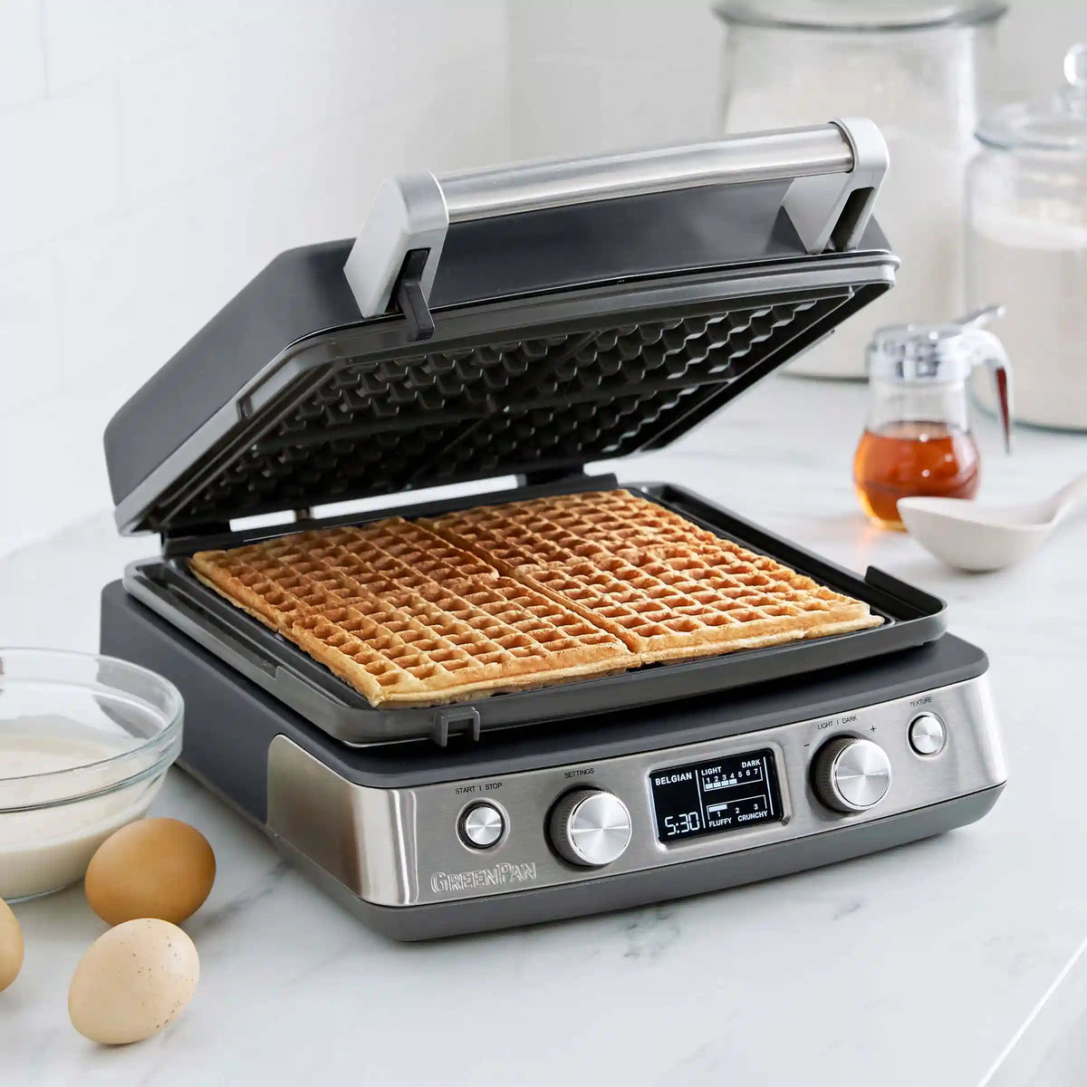 Elite Ceramic Nonstick 4-Square Waffle Maker | Graphite