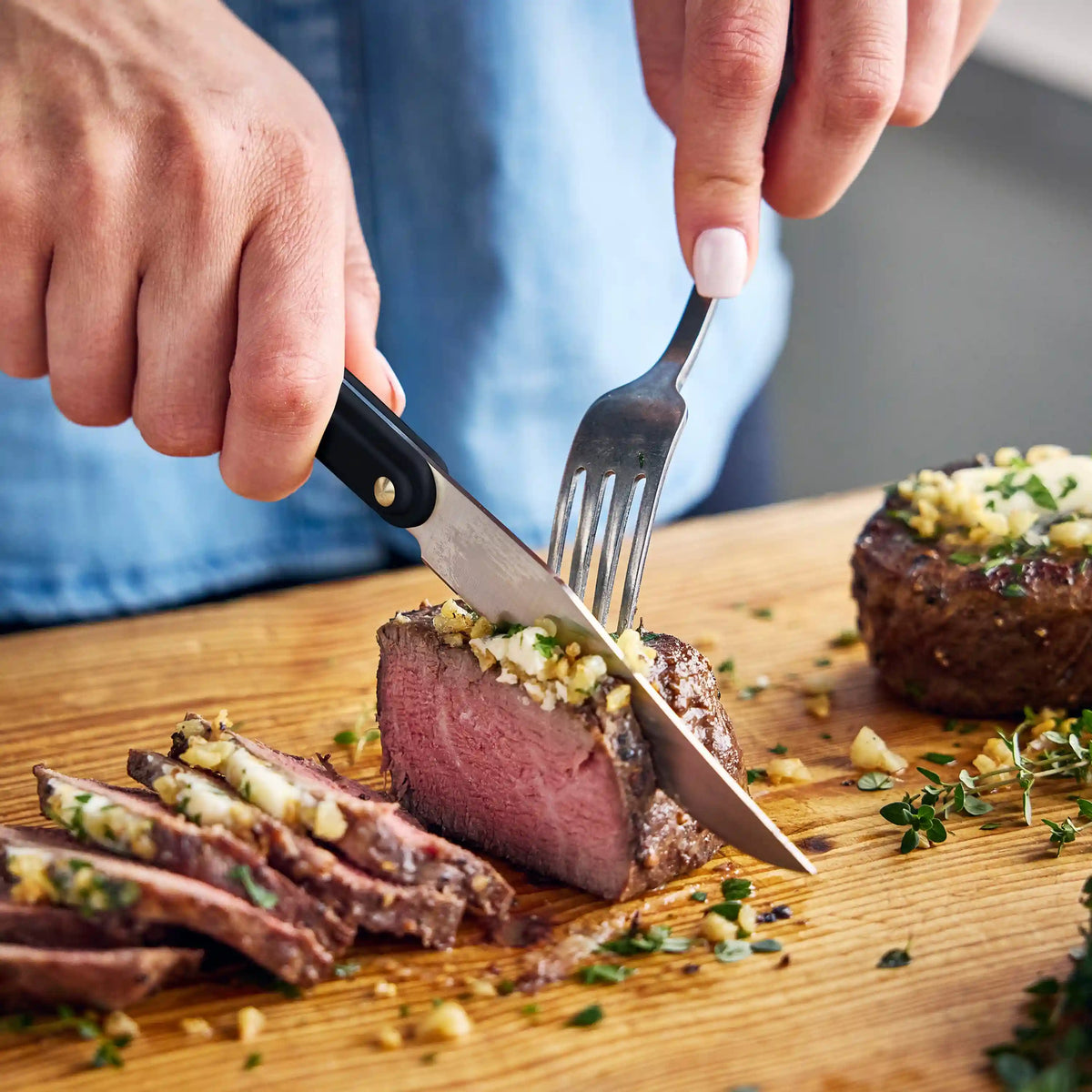 Stanley Tucci™ 6-Piece Steak Knife Set with Wood Tray | Milano Black