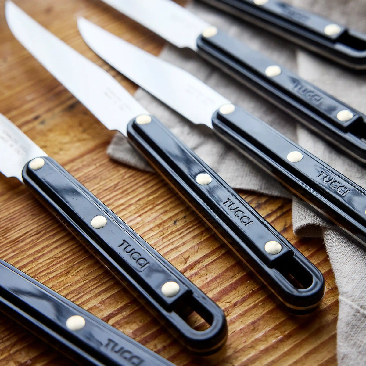 Stanley Tucci™ 6-Piece Steak Knife Set with Wood Tray | Milano Black
