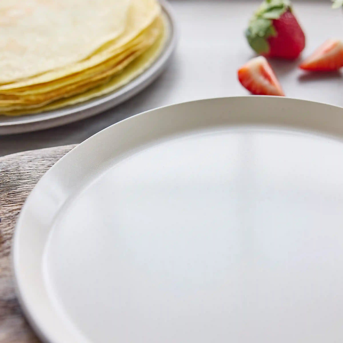 Reserve Pro Ceramic Nonstick 10" Crepe Pan | Glacier