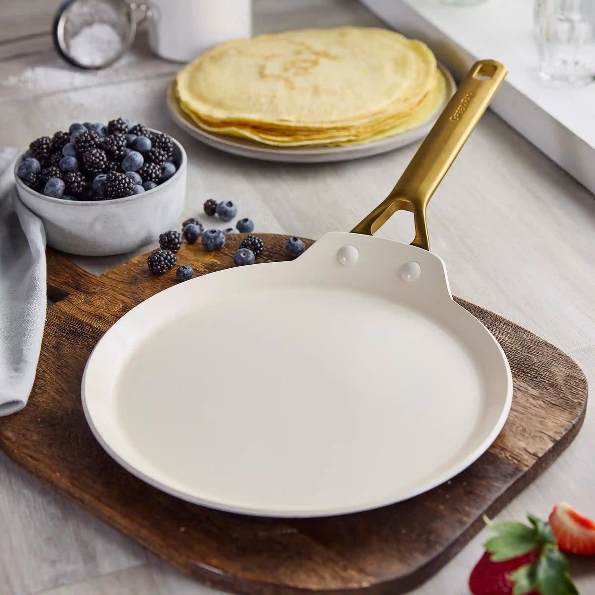Reserve Pro Ceramic Nonstick 11-Piece Cookware Set | Seaside