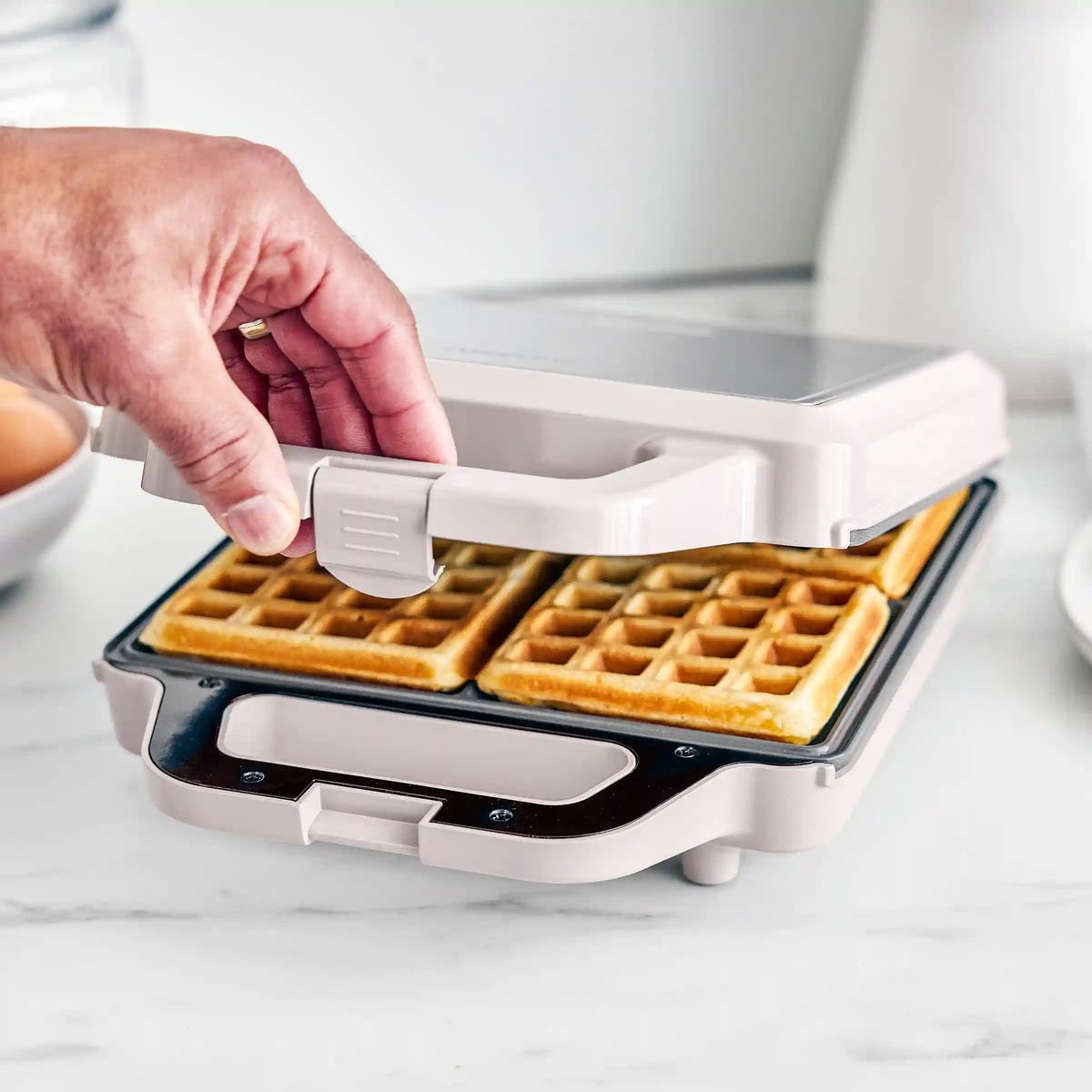 Advanced 4-Square Waffle Maker | Clay