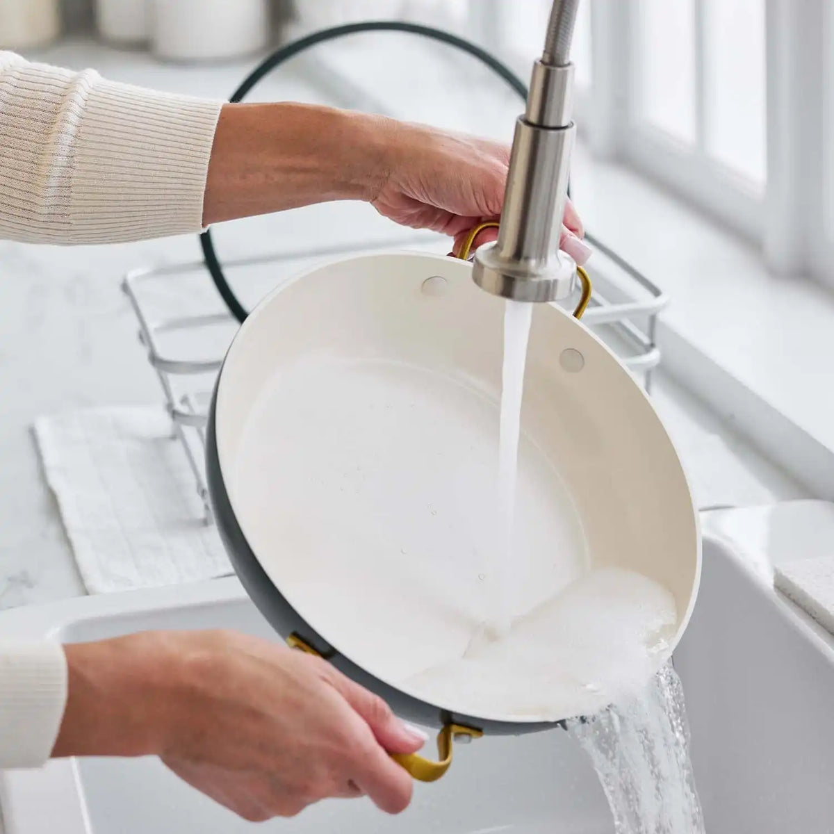 Reserve Pro Ceramic Nonstick 3.75-Quart Everyday Pan with Lid | Twilight