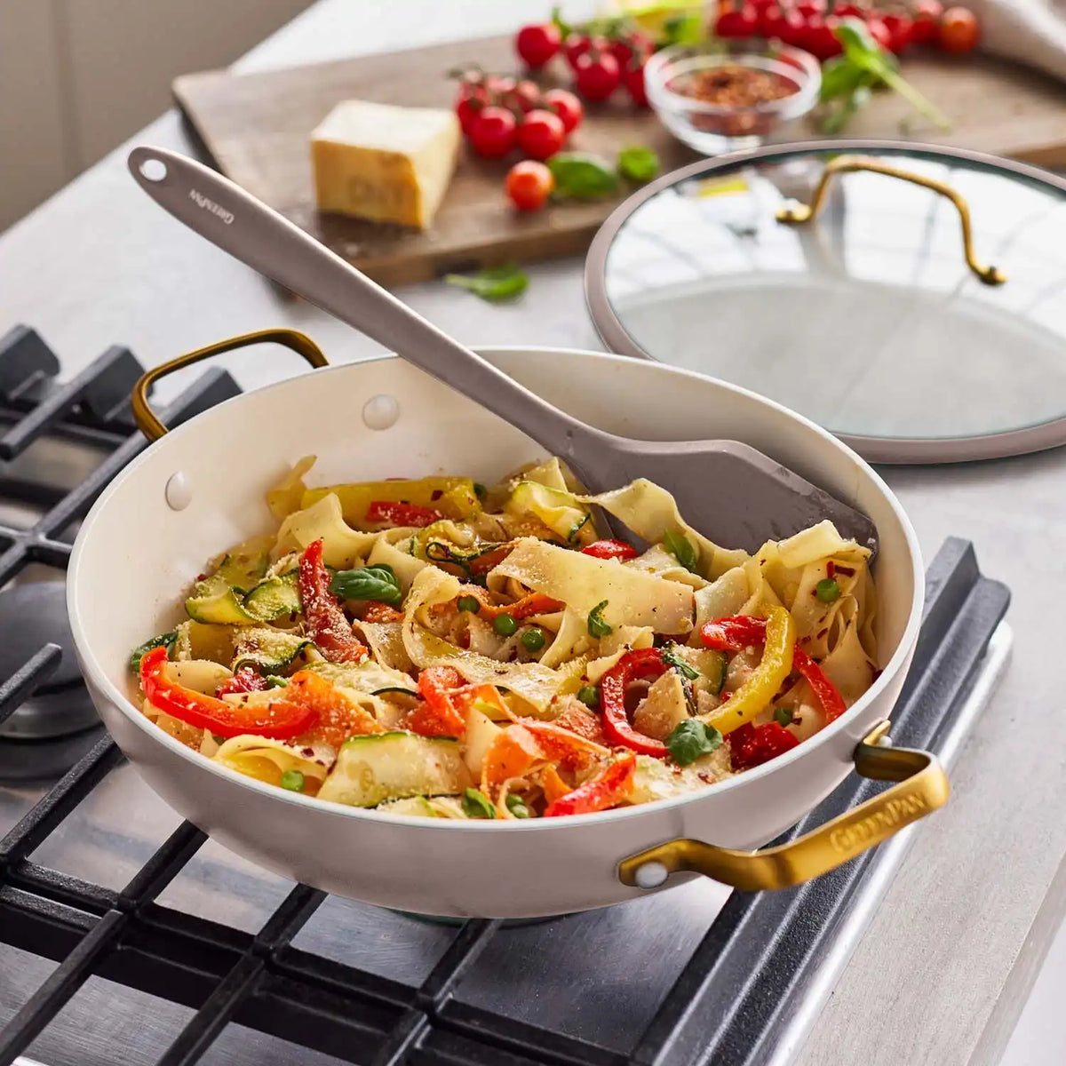 Reserve Pro Ceramic Nonstick 3.75-Quart Everyday Pan with Lid | Latte