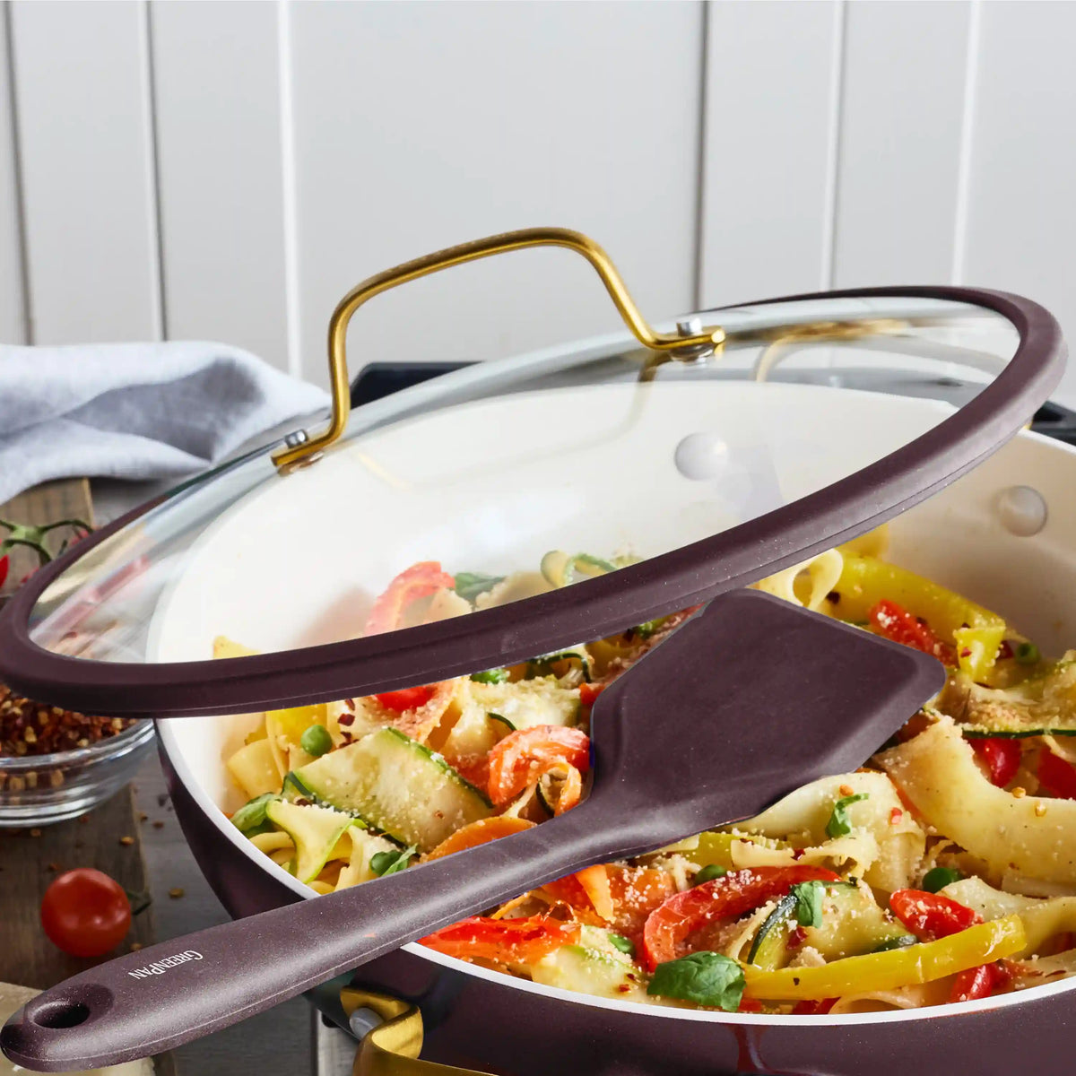 Reserve Pro Ceramic Nonstick 3.75-Quart Everyday Pan with Lid | Bordeaux