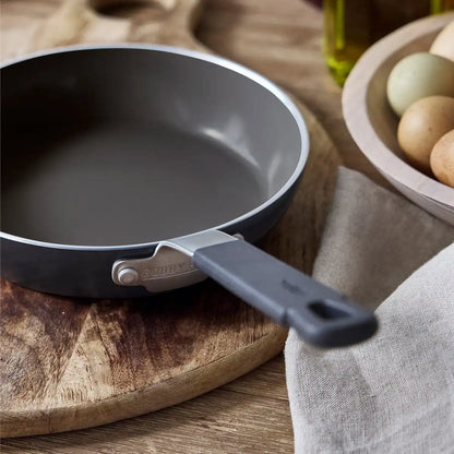 Bobby Flay by GreenPan Professional Ceramic Nonstick 8" Frypan | Black