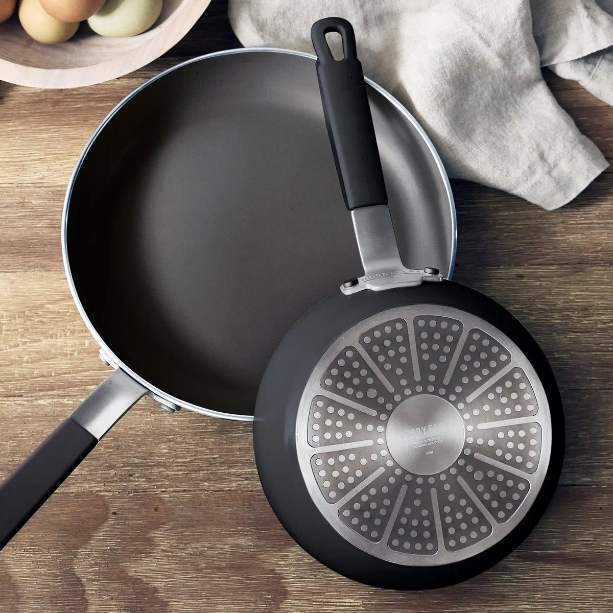 Bobby Flay by GreenPan Professional Ceramic Nonstick 10-Piece Cookware Set | Black