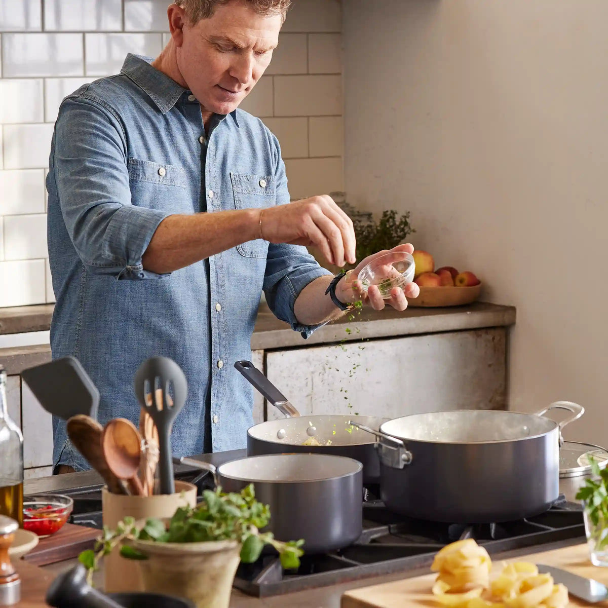 Bobby Flay by GreenPan Professional Ceramic Nonstick 10-Piece Cookware Set | Graphite